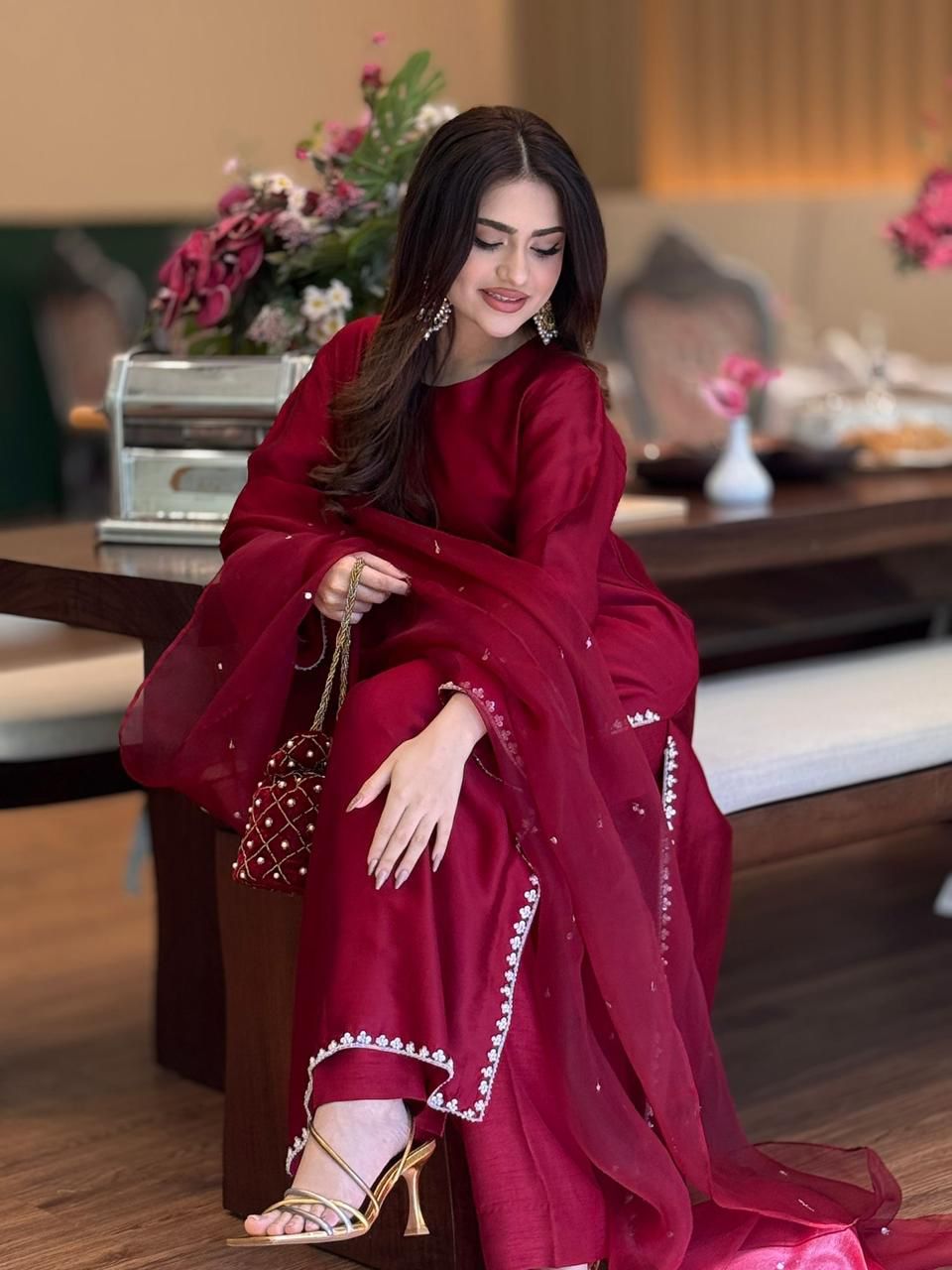 RUBIS NOIR – Sheesha Silk Ensemble image 0