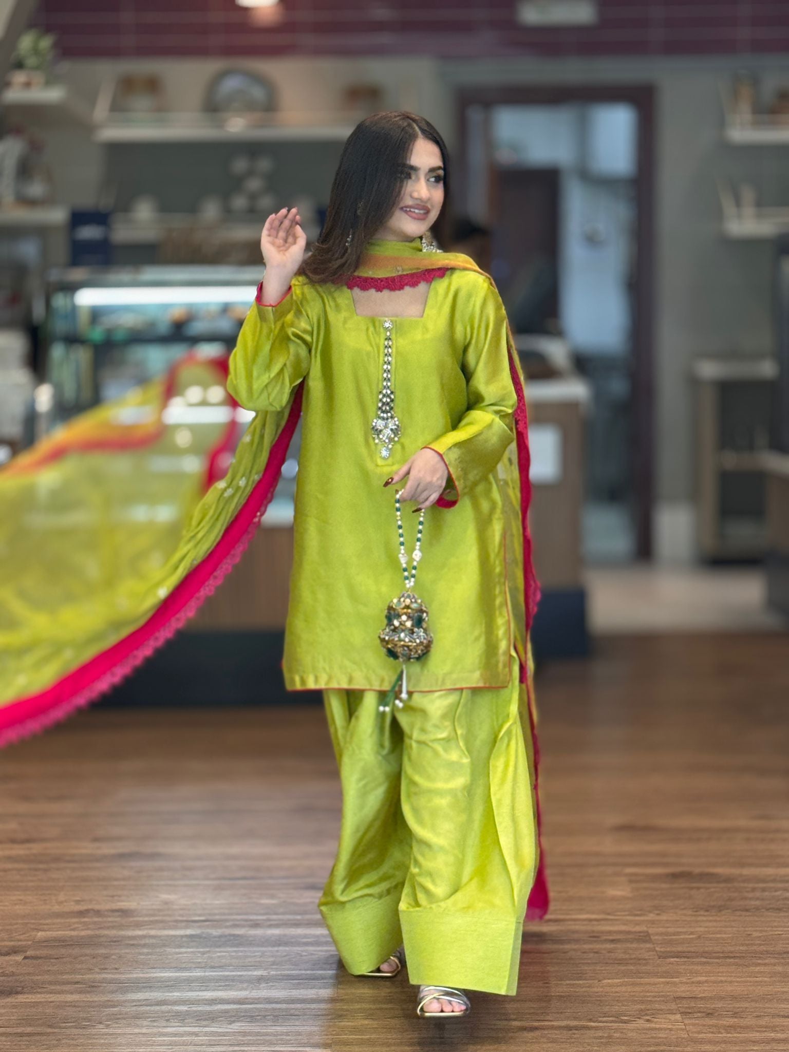 Rang-e-Noor image 1