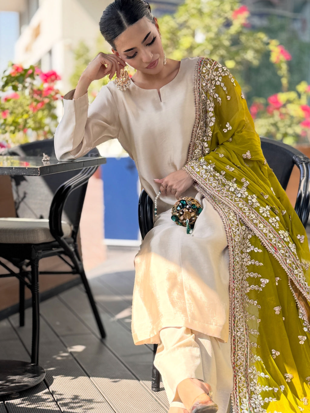 Zaitoon Noor